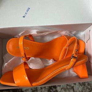 ORANGE HEELS FROM ALDO